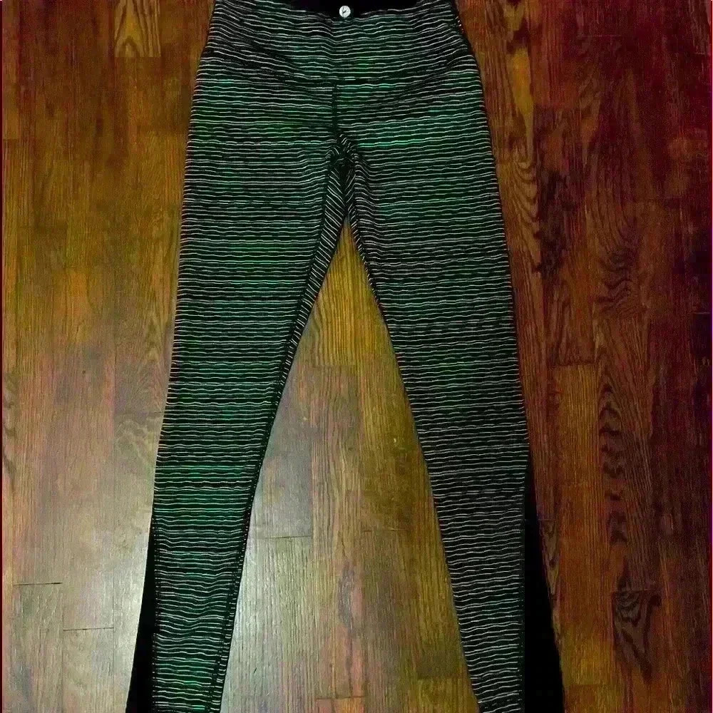 90 degrees Athletic Leggings xsmall black stripe design - Picture 2 of 2